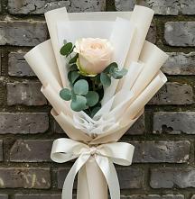 Букет цветов из:  Розы в Визинге