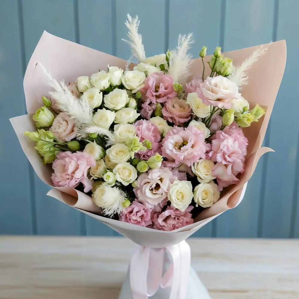 Букет цветов из: Альстромерии и Розы в Визинге