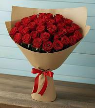 Букет Красные розы Милано в Визинге