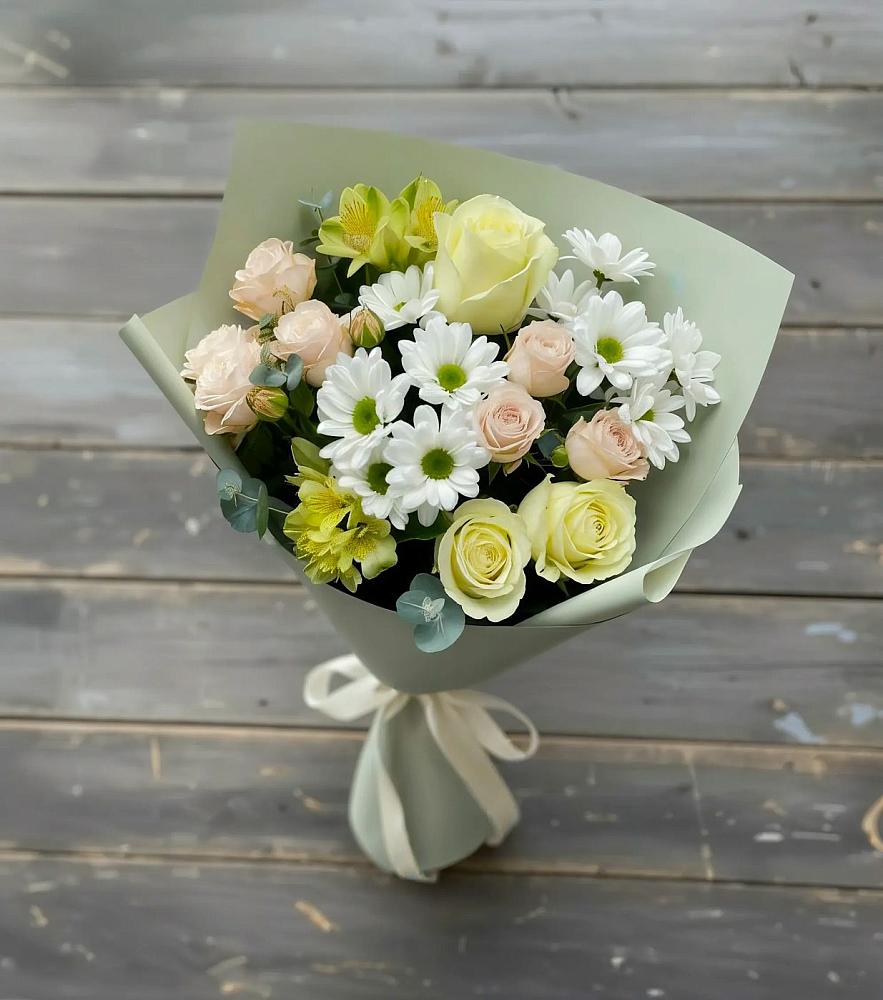 Букет цветов из: Альстромерии, Розы и Хризантемы в Визинге