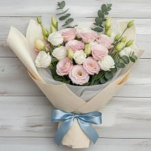 Букет цветов из:  Лизиантусы #REPLACE_PRED# Визинге