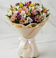 Букет цветов из:  Альстромерии в Визинге