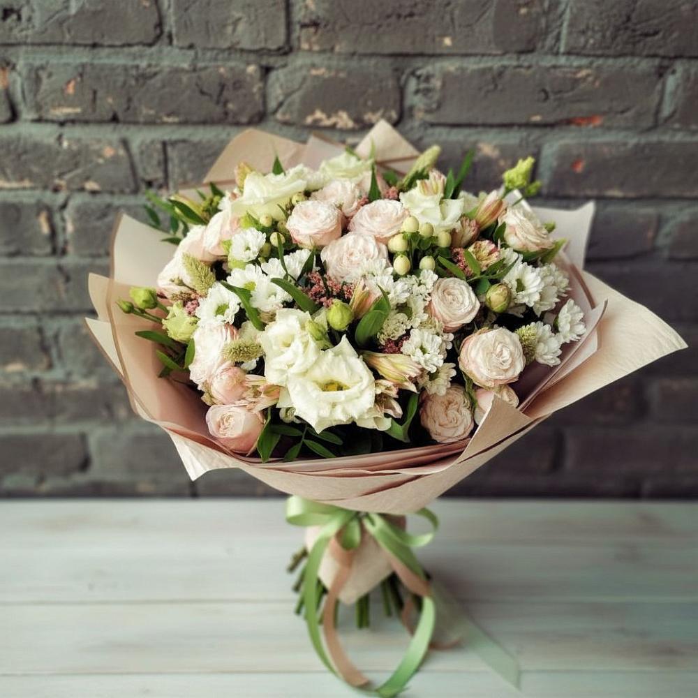Букет цветов из: Альстромерии, Розы и Хризантемы в Визинге