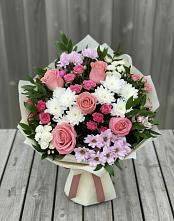 Букет цветов из:  Альстромерии, Гвоздики, Розы и Хризантемы в Визинге