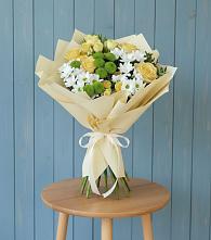 Букет цветов из:  Хризантемы и Розы в Визинге