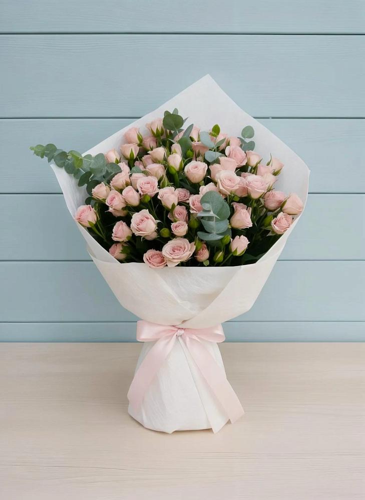 Букет цветов из: Розы в Визинге