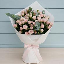 Букет цветов из:  Розы в Визинге