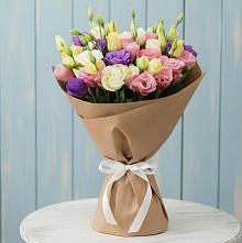 Букет цветов из:  Лизиантусы в Визинге