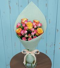 Букет цветов из:  Розы #REPLACE_PRED# Визинге