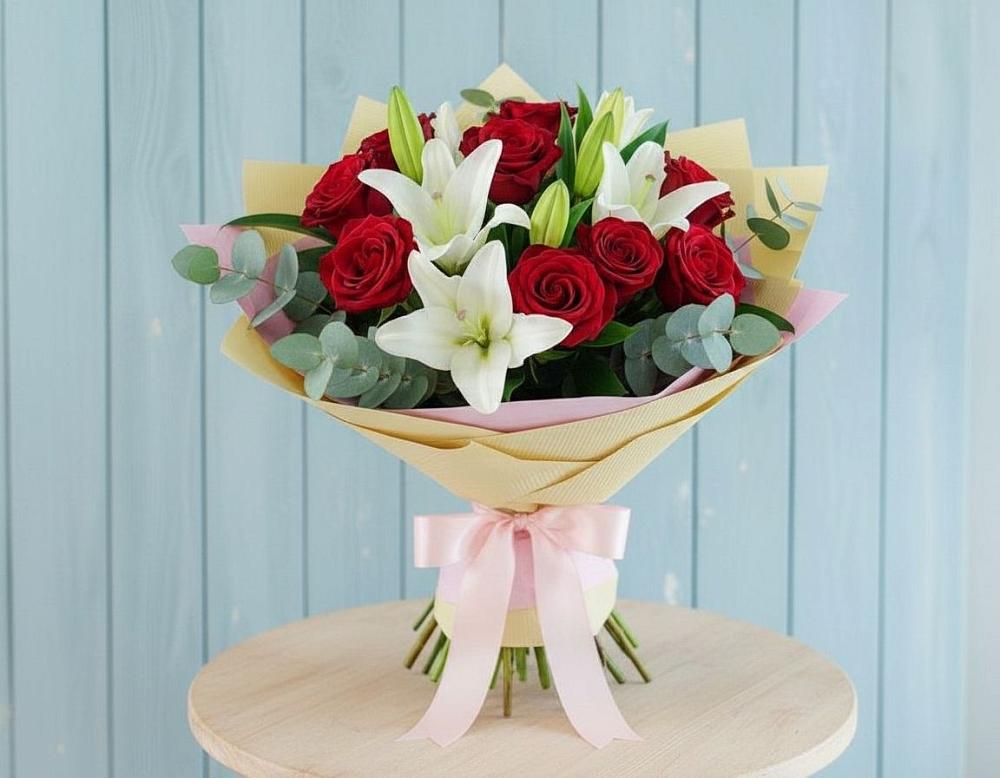 Букет цветов из: Лилии и Розы в Визинге