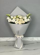 Букет цветов из:  Розы и Лизиантусы #REPLACE_PRED# Визинге